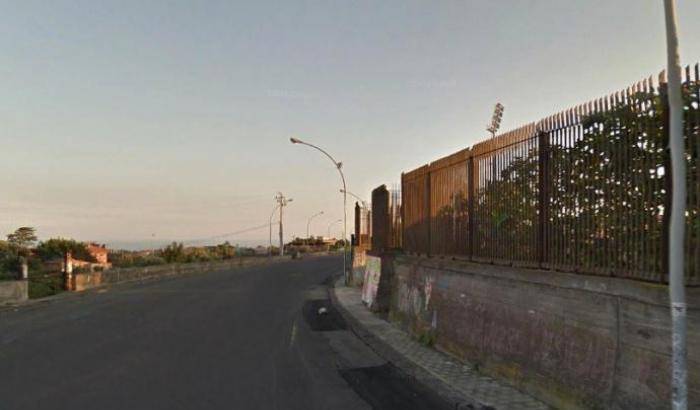 Tragedia ad Acireale: un diciassettenne si impicca vicino allo stadio