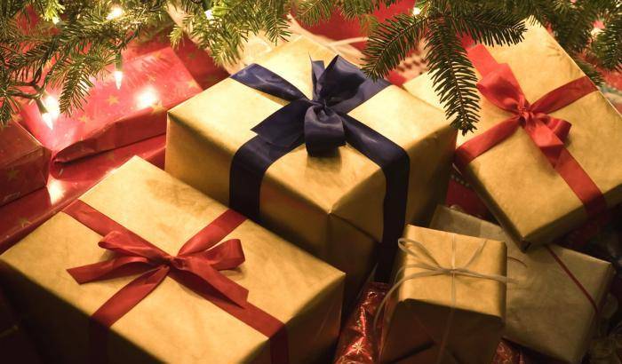 Sotto l’albero, ecco le idee regalo per un Natale solidale