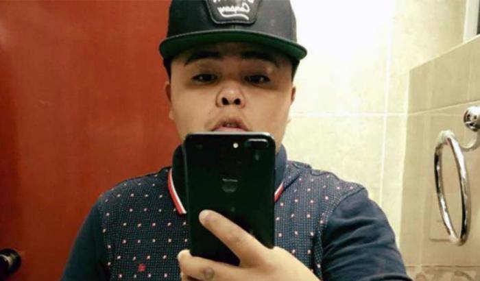 Blogger messicano offende in rete un narcotrafficante: freddato a soli 17 anni