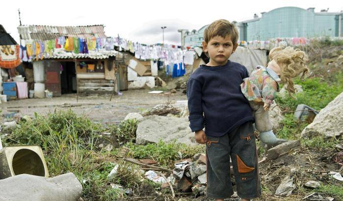 Povertà e disagio abitativo per un bambino italiano su dieci