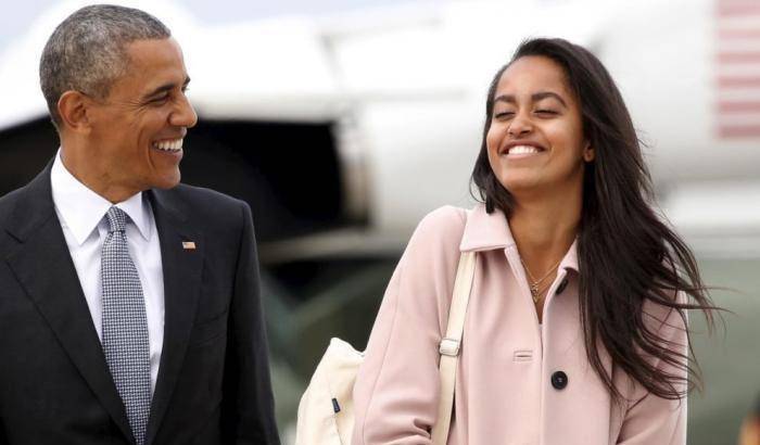 Malia e Sasha Obama, riflettori puntati anche se la Casa Bianca è lontana