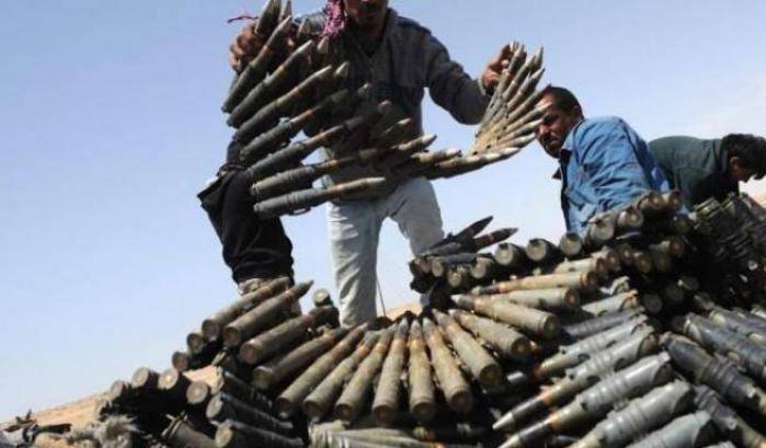 La Norvegia sospende la vendita di armi agli Emirati Arabi: vengono usate in Yemen