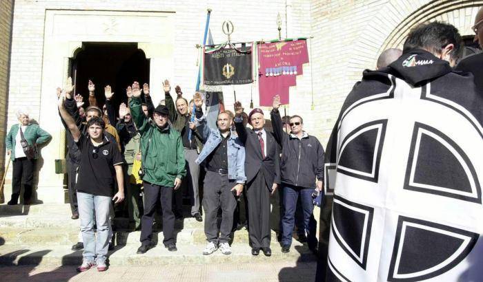 Neofascisti in piazza