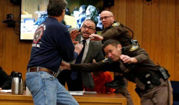 Il tentativo di aggressione a Larry Nassar