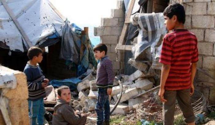 Le bombe turche continuano a uccidere civili a Afrin, ma la resistenza curda non si piega