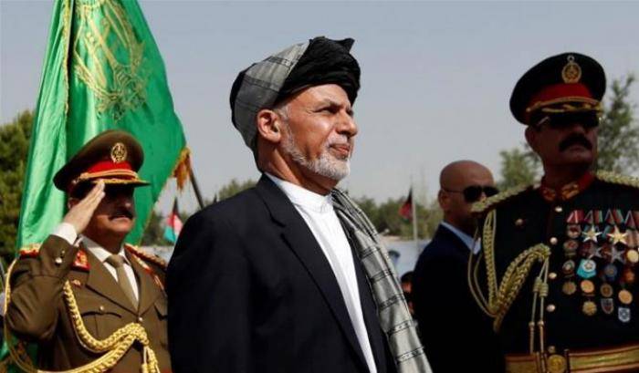 Mossa a sorpresa di Ghani: pace con i talebani a patto che depongano le armi