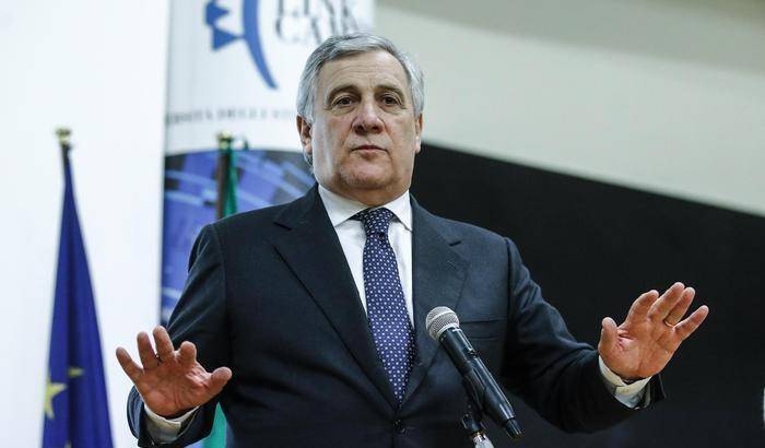 Tajani: "A Roma un candidato civico forte , altrimenti puntiamo su Gasparri"