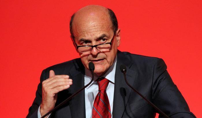 Bersani: "Pronto a ogni pasticcio per cambiare la legge elettorale"