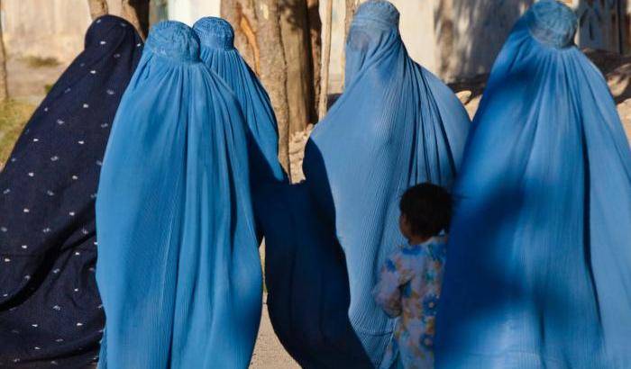 Donne in burqa