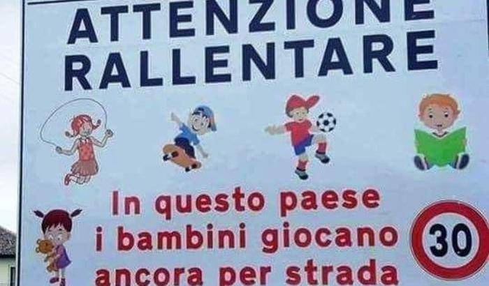 Il Comune di Rignano Garganico sceglie i più piccoli: 'Rallentate, i bimbi giocano per strada'