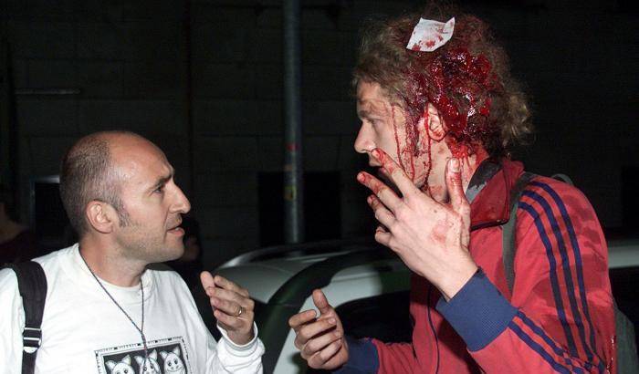 Una delle vittime delle violenze durante il G8 di Genova
