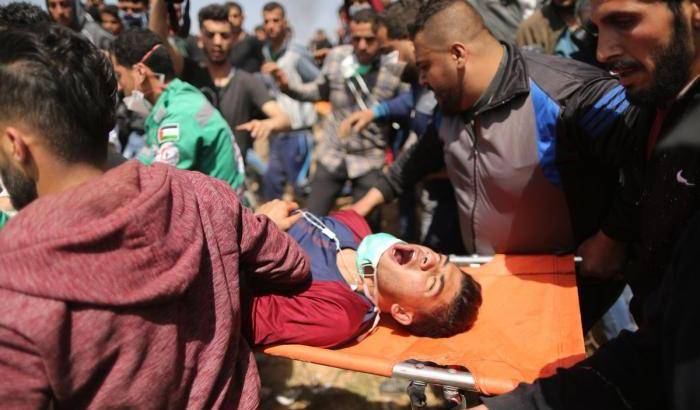 Un'altra giornata di sangue nella Striscia di Gaza: 9 morti e oltre mille  feriti