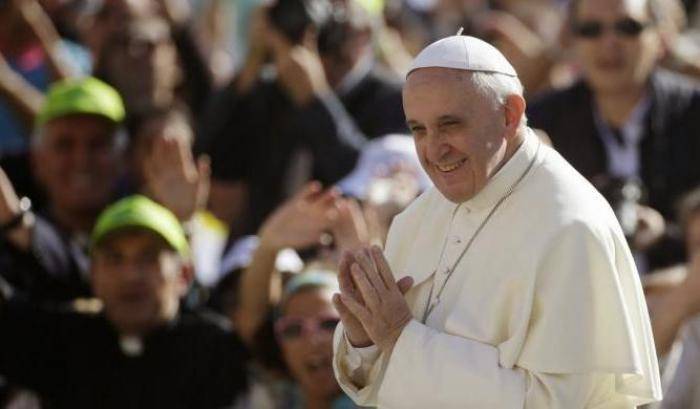 Il Papa apre al divorzio: "Il matrimonio non funziona? Meglio separarsi".