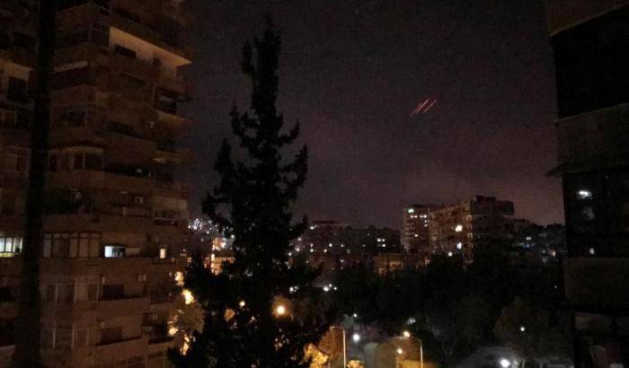 0004DF3A-missili-a-damasco Missili a Damasco