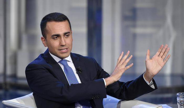 Propaganda Di Maio: all'Europa abbiamo detto prima gli italiani e poi il deficit