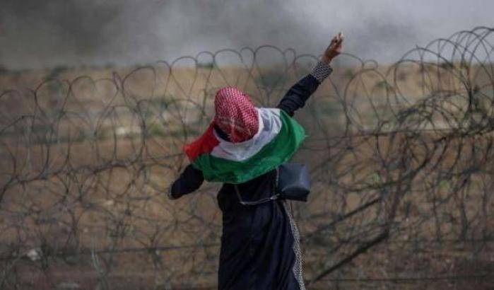 Gaza, l'esercito d'Israele fa fuoco: uccisi due ventenni palestinesi