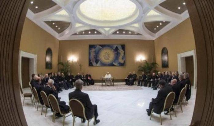 Papa Francesco incontra i vescovi cileni
