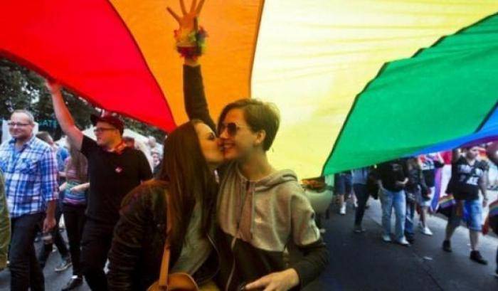 Lombardia, Lega e Fi cancellano il patrocinio al Gay Pride di Milano