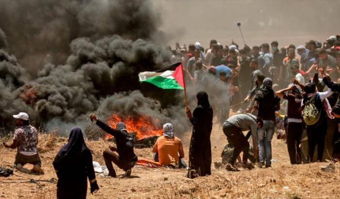 La Palestina alla corte dell'Aja: aprite un'inchiesta contro i crimini d'Israele