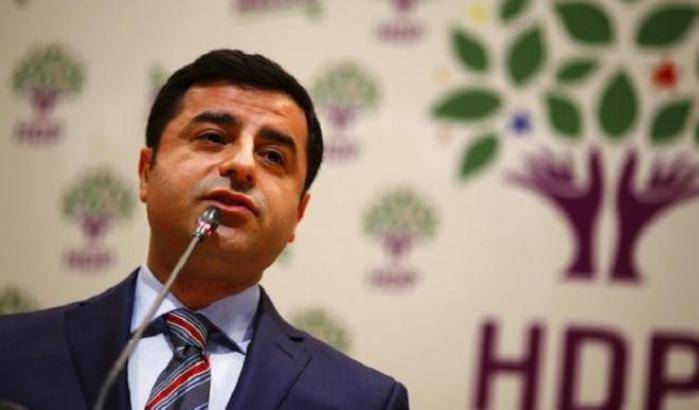 Resta in carcere Demirtas, il candidato curdo per le presidenziali in Turchia