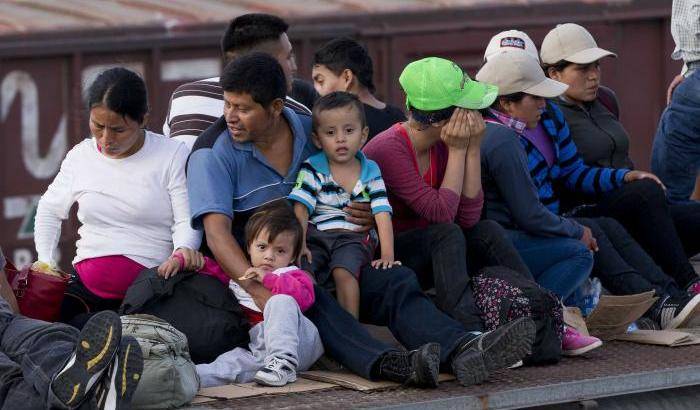 L'ira dei vescovi contro il governo: "Sui migranti il Messico si è svenduto a Trump"