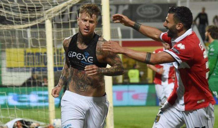 Sms sospetti: la partita Spezia-Parma nel mirino della procura federale