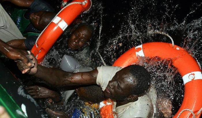 L'Onu: diminuiscono i migranti ma aumentano le possibilità di morire in mare