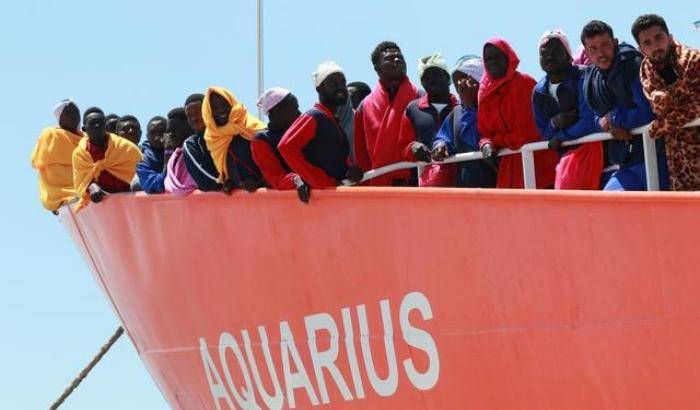 Aquarius torna in mare: non consegneremo i migranti salvati ai libici