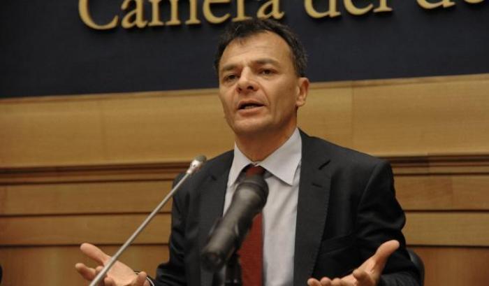 Fassina (Leu) tuona contro il condono di Draghi (e Salvini): "Ne beneficia anche chi non era in difficoltà"