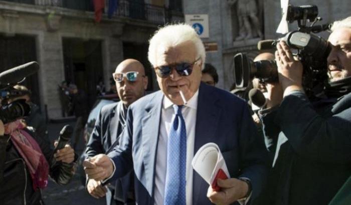 "Non volevo far fallire il Credito fiorentino": Verdini piange in Tribunale