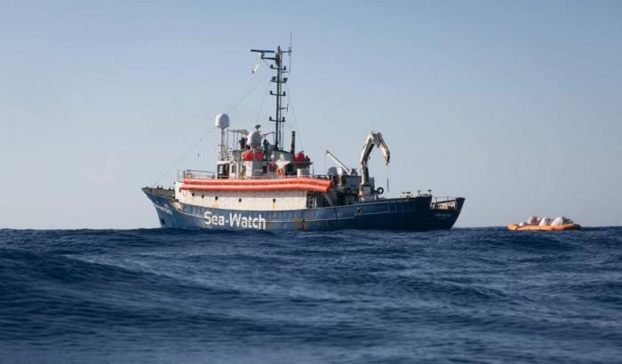 Fermata a Malta la nave Sea Watch: “Non conosciamo il motivo, è abuso”