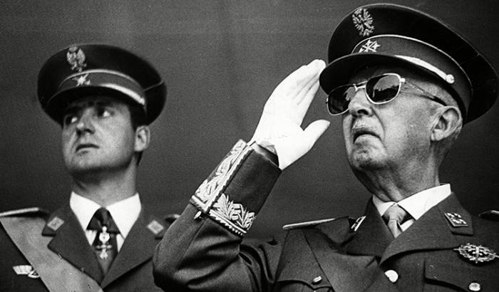 Decreto di Madrid: via le spoglie del dittatore Francisco Franco dal mausoleo