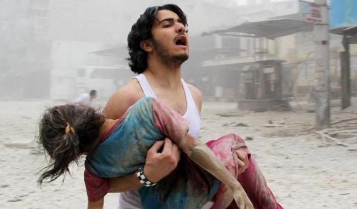 0004F364-bambino-ucciso-dalle-bombe Bambino ucciso dalle bombe