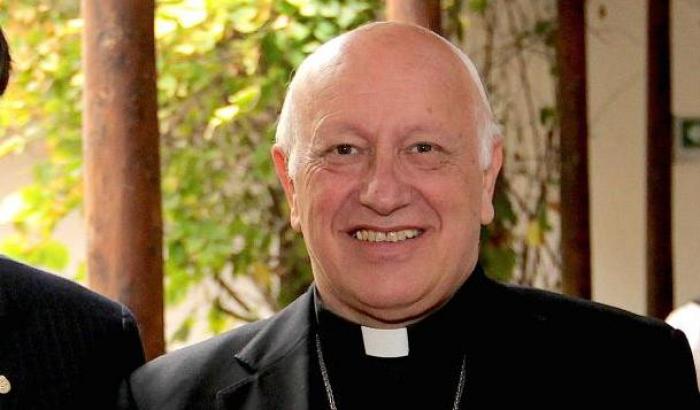 Pedofilia, indagato l'arcivescovo di Santiago del Cile: ha coperto abusi sessuali