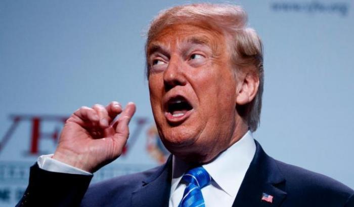 Trump mette le mani avanti:  impeachment contro di me? Crollano i mercati