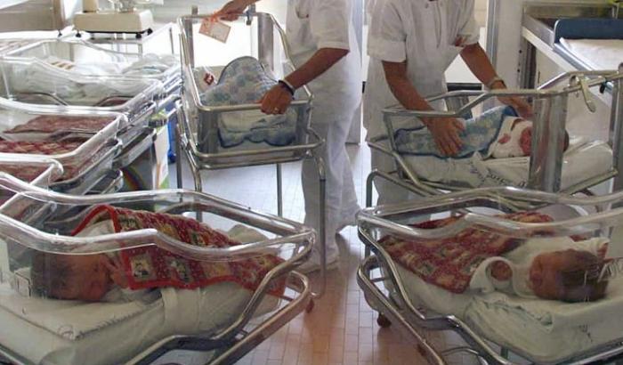 Bergamo, due neonate morte di pertosse: le mamme non erano vaccinate