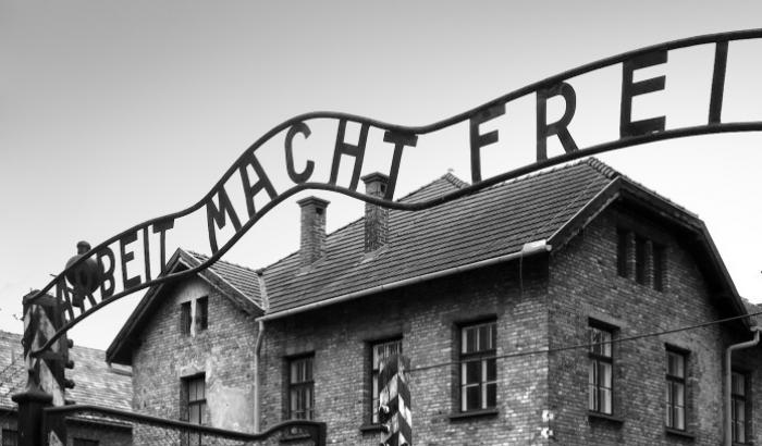 0004F9E2-auschwitz Auschwitz