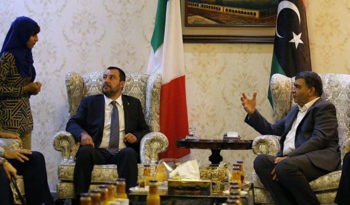 Salvini vuole violare il diritto internazionale: pronti a riportare i migranti in Libia