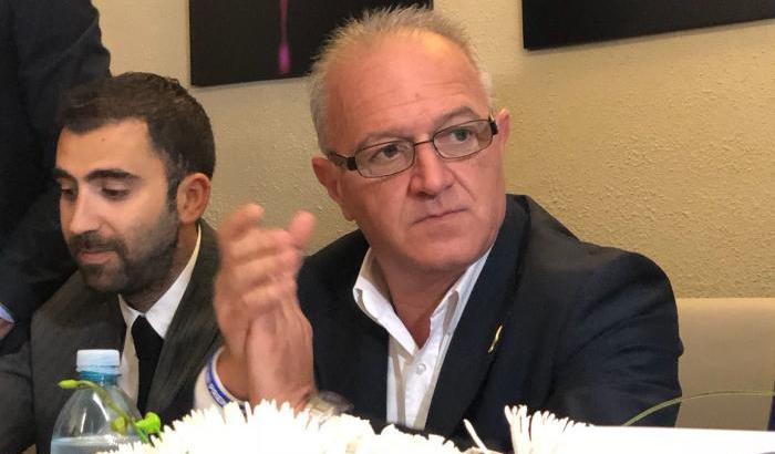 Bellachioma sente odore di denuncia e diventa agnello: mi scuso con i magistrati