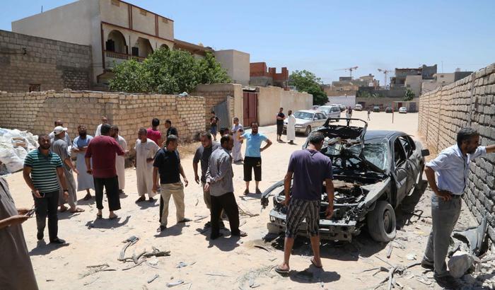 La Libia "porto sicuro" è ancora in guerra: 26 morti negli scontri