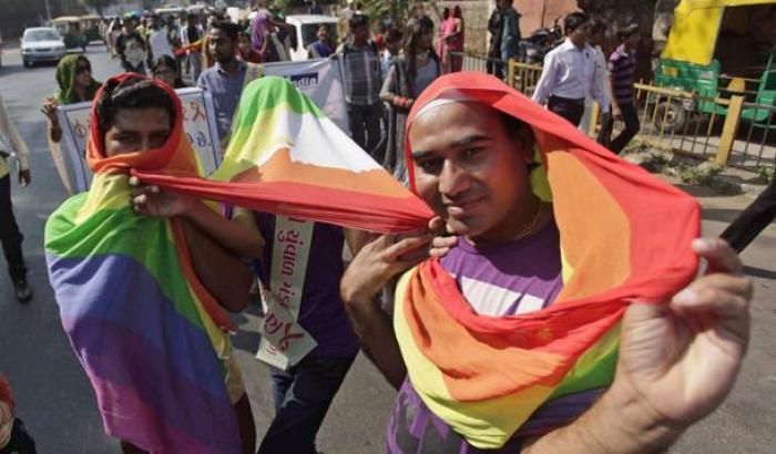 In India una sentenza storica: essere gay non è più un reato