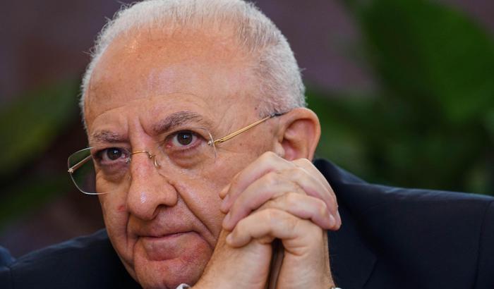 Ordinanza di De Luca: isolamento domiciliare per chi rientra in Campania dalle zone rosse