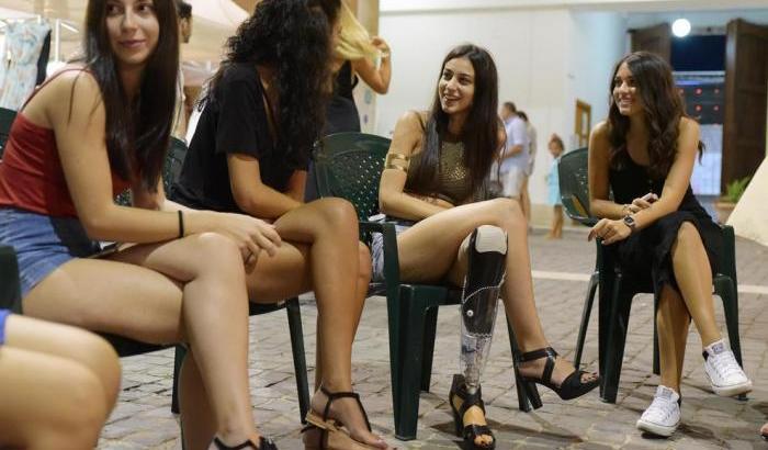 Insulti alla Miss con la protesi, parla Giusy Versace: "Non è una novità"