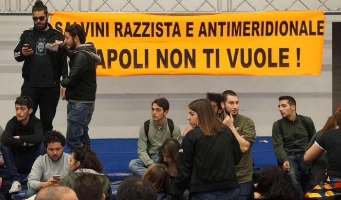 Proteste a Napoli contro Salvini
