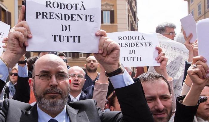 Volevano Rodotà (e Gino Strada) al Quirinale: oggi M5s spalleggia il razzismo di Salvini