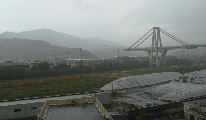 Superstite del ponte Morandi sporge querela: "gli incubi continuano ancora oggi"