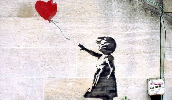 Fa a pezzi un'opera di Banksy per raddoppiarne il valore: si ritrova con un mucchio di carta straccia