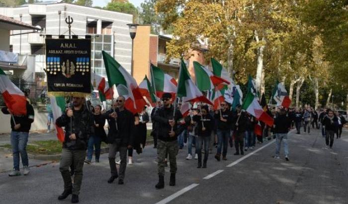 000507B9-vietare-il-corteo-fascista-del-28-ottobre-a-predappio-lettera-di-diffida-dell-anpi Fascisti a Predappio"