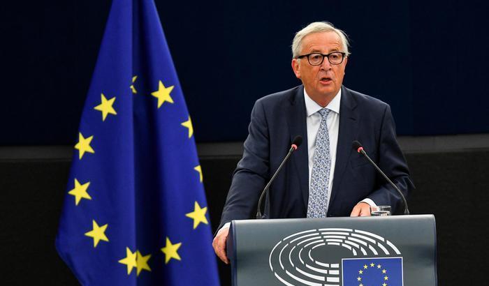 Juncker: l'Italia non è credibile, non rispetta la parola data