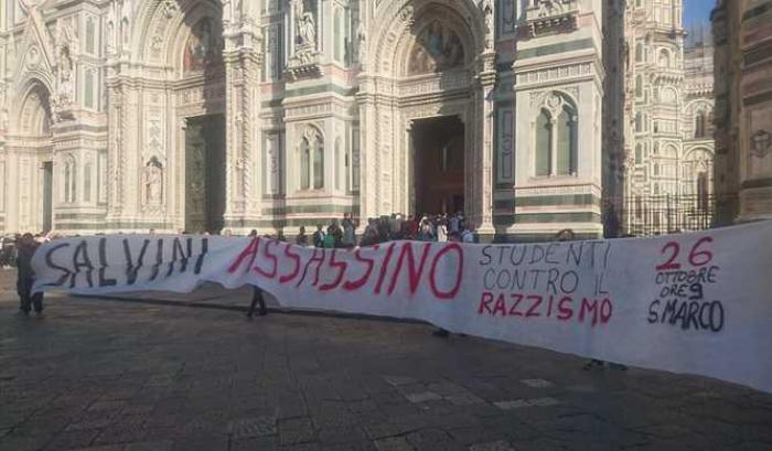 A Firenze gli studenti protestano contro il razzismo: Salvini assassino